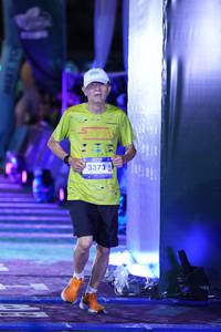 BIB: 3373
                            <button type="button" onclick="openModal(26221253)" class="btn btn-primary btn-sm float-right btn-popup" data-toggle="modal" data-target=".modal-high-quality">
                        <i class="fas fa-shopping-cart"></i> Add to Cart
                    </button>
                                            <button type="button" onclick="isThisMe(26221253, true)" class="btn btn-success btn-sm float-right btn-popup btn-isme hidden" data-toggle="tooltip" data-placement="bottom" title="นี่คือรูปของคุณใช่ไหม คลิกที่นี่เพื่อเอาเข้าอัลบั้ม">
                        <i class="fas fa-plus"></i> Add to album
                    </button>
                    <button type="button" onclick="isThisMe(26221253, false)" class="btn btn-warning btn-sm float-right btn-popup btn-isnotme hidden">
                        <i class="fas fa-ban"></i> Remove from album
                    </button>